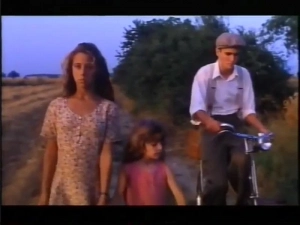 Dans le petit bois / In the Little wood (1995) - img #6