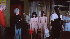 Sex scenes in La maison des filles perdues / House of Cruel Dolls (1974) - img #5