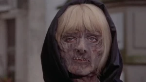 Death Smiles on a Murderer (1973) - img #6
