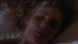 Season of Fear (1989) / Stepmom sex - img #4