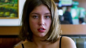 Nude Adele Exarchopoulos sex scenes - img #1