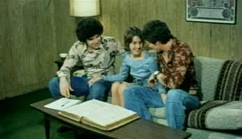 Teenage Twins (1976) - Incest comedy
