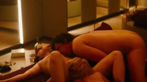 Emma Moortgat - Dealer (2021) / Threesome drugged sex scene - img #5