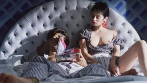 Real sex scenes in Voyeur (L'uomo che guarda) (1994) - img #2
