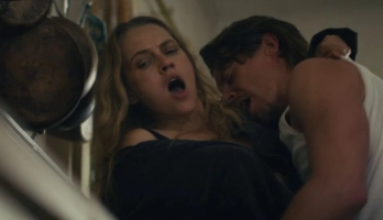 Teresa Palmer - The online
