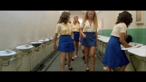 Puberty Blues (1981) - img #3
