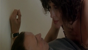 Beyond the Clouds (1995) - img #6