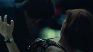 El Mal Invisible s01 (2025) - Sex scenes - img #3