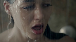 Dilan Çiçek Deniz, Gizem Ünsal - Interrupted (Yarim Kalan Asklar) s01 (2020) - img #4