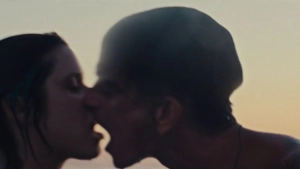 Daphne Patakia - Our Wildest Days (I agries meres mas) (2025) - img #3