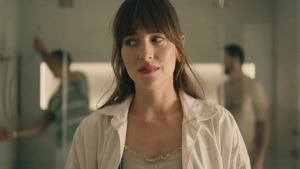 Dakota Johnson, Adria Arjona - Splitsville (2025) - img #2
