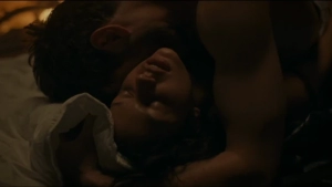 Laetitia Casta, Noee Abita - Une ile s01e01-06 (2019) - img #3