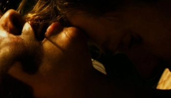 Laura Donnelly, Erin online