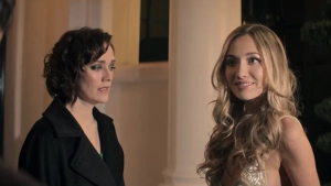 Charlotte Ritchie, Tilly Keeper - You s04e01-05 (2023) - img #1