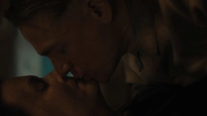 Monster (Monster The Ed Gein Story) (2025) - Hot scenes - img #5