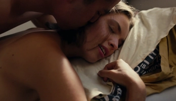 2DEZIT s01 (2022) online