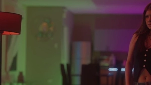 Queenie De Mesa, Trish Gaden - Akin ang gabi (2025) - img #3