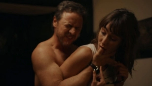 Aisling Franciosi, Almudena Amor - Pose (Turn Up the Sun!) (2025) - img #5