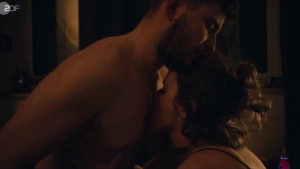 Katharina Stark - I Am the Greatest s01e03 (2025) - img #6