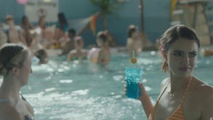 Grace Van Patten, Sonia Mena, Alicia Crowder, Catherine Missal - Tell Me Lies (2026) - img #4