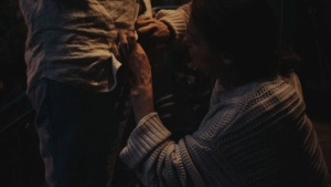 Lena Urzendowsky, Luise Heyer - In die Sonne schauen (2025) - img #6