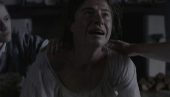 Jessie Buckley - online