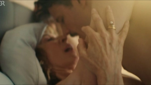 Adele Neuhauser, Caroline Frank - Makellos - Eine kurze Welle des Glücks (2026) - img #4