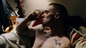 Amada Kaspar, Jacqueline Hicks - Monsters Dark Continent (2014) - img #4