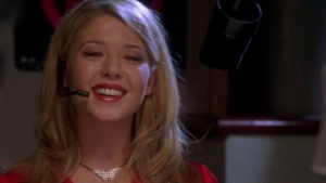 Tara Reid, Rebecca Gayheart, Danielle Harris - Urban Legend (1998) - img #2