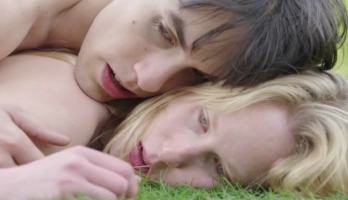 Sarah-Megan Allouch online