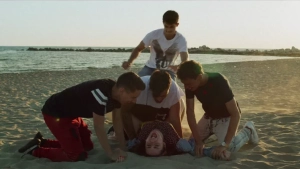 The Sea Beyond (Mare fuori) s01e01-12 (2020) - img #1