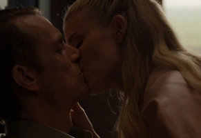 Kerry Washington, online