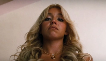 Sydney Sweeney, online