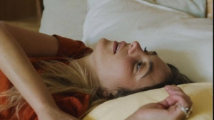 Explosions in My Heart (Eksplosjoner i hjertet) (2024) - Hot scenes - img #3