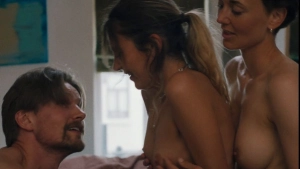 Explosions in My Heart (Eksplosjoner i hjertet) (2024) - Hot scenes - img #5