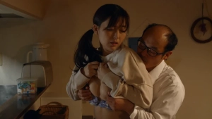 Toko Namiki partial nudity scene with older male in kitchen, Tawawana tokimeki Your Life May Change movie screenshot. - img #1