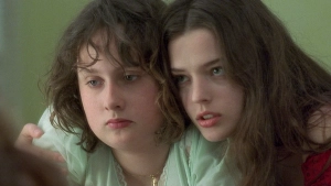 Roxane Mesquida nude in a sex scene with Libero De Rienzo in a bedroom from Fat Girl (2001)