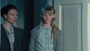 Ice Palace (1987) - Forbidden Love Story - img #3
