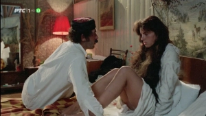 Mira Furlan in The Beauty of Vice (1986)