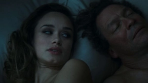 Rose Williams, Honor Swinton Byrne - War s01e01-02 (2026) - img #6